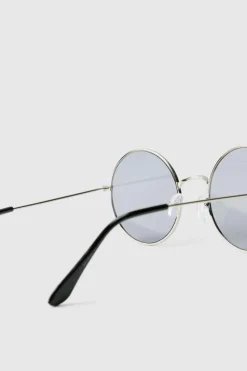 Cheap boohooMAN Metal Round Sunglasses In silver