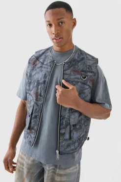 Sale boohooMAN Nylon Camo Utility Vest grey