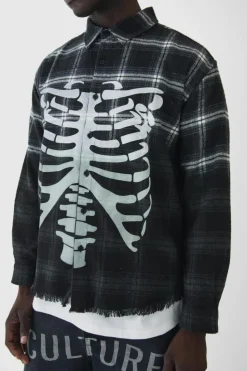 Hot boohooMAN Oversized Acid Wash Ribcage Print Check Shirt black