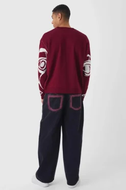 Online boohooMAN Oversized Boxy Abstract Line Face Knitted Jumper burgundy