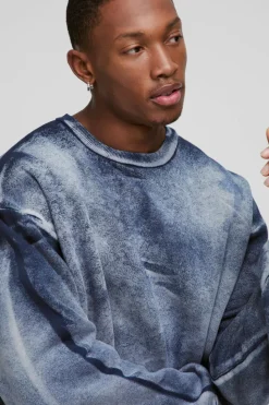 Discount boohooMAN Oversized Boxy Heavy Bleach Wash Sweatshirt blue