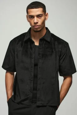 Discount boohooMAN Oversized Boxy Short Sleeve Velour Shirt black