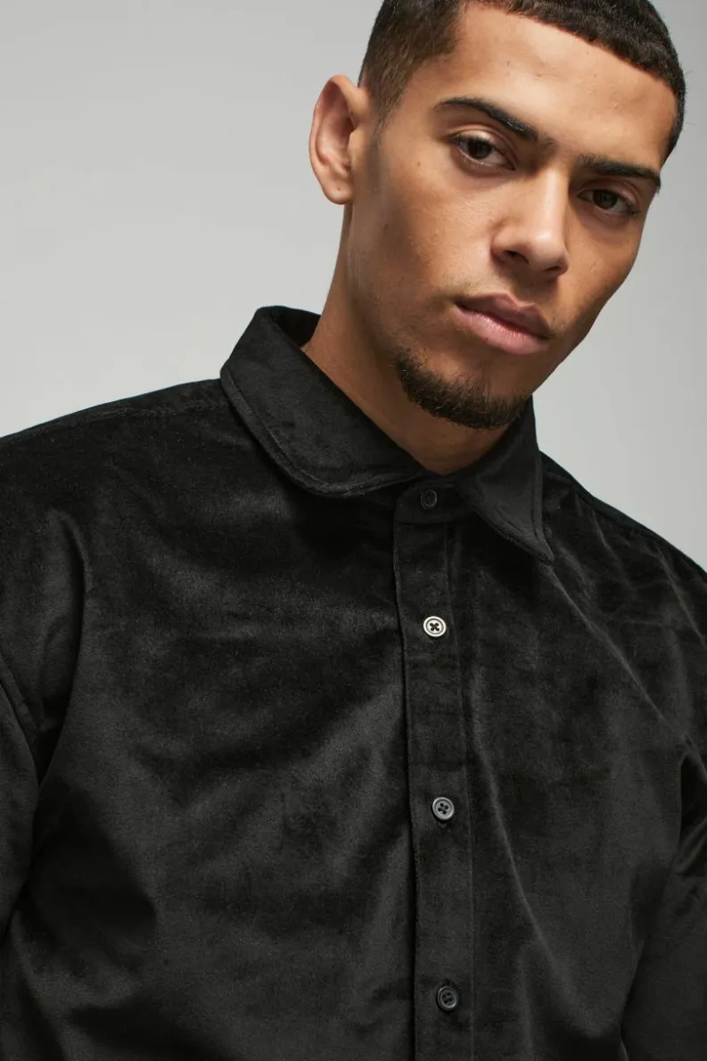 Discount boohooMAN Oversized Boxy Short Sleeve Velour Shirt black