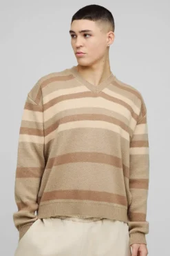 Best Sale boohooMAN Oversized Boxy V Neck Brushed Stripe Knitted Jumper tan