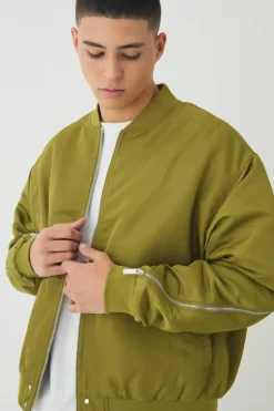 Outlet boohooMAN Oversized Boxy Zip Detail High Shine Bomber Jacket lime