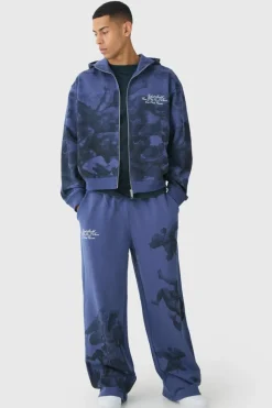 Store boohooMAN Oversized Boxy Zip Through Renaissance Print Hooded Tracksuit navy
