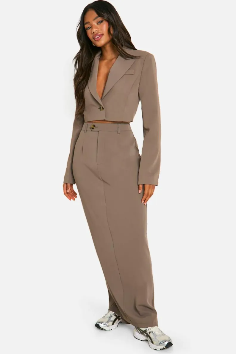 Flash Sale boohoo Oversized Cropped Boxy Tailored Blazer mocha