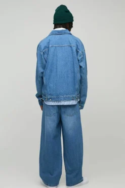 Online boohooMAN Oversized Denim Jacket light wash