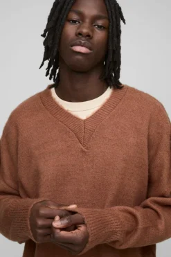 Best Sale boohooMAN Oversized Dropped Shoulder Fluffy V Neck Knit Jumper brown