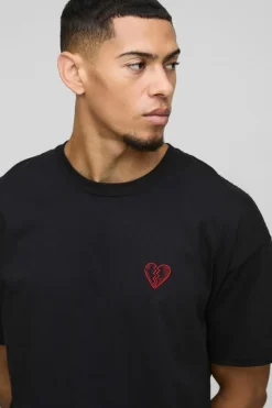 Cheap boohooMAN Oversized Embroidered Broken Heart T-Shirt black