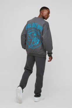 Cheap boohooMAN Oversized Fall Out Boy License Print Sweatshirt charcoal