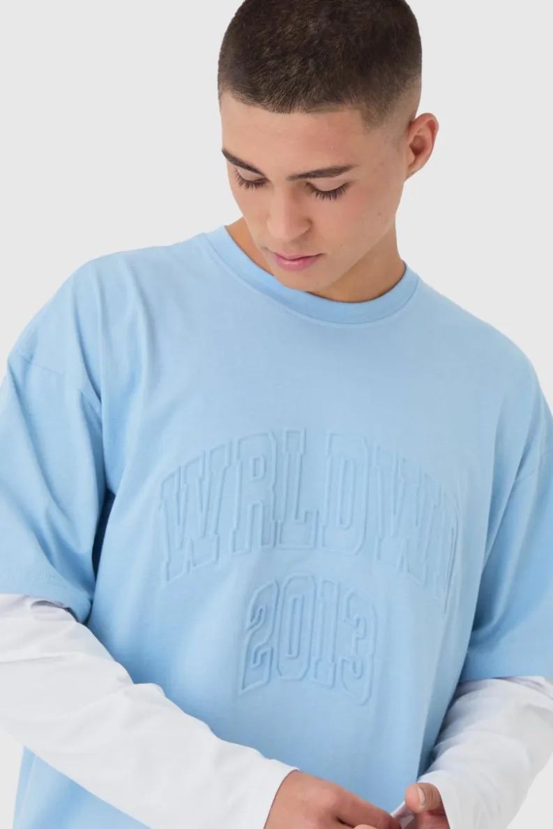 Online boohooMAN Oversized Faux Layer Varsity Embossed T-Shirt blue