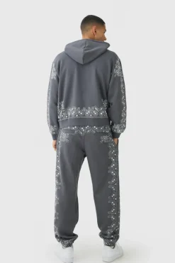 Clearance boohooMAN Oversized Paisley Border Printed Tracksuit charcoal