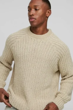 Clearance boohooMAN Oversized Raglan Detail Boucle Knit Jumper stone