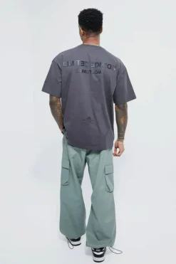 Discount boohooMAN Oversized Raised Limited Text T-shirt dark grey