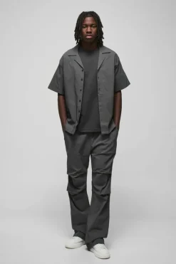 Flash Sale boohooMAN Oversized Revere Bengaline Shirt & Pleated Straight Stacked Trouser Set slate