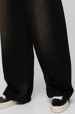 Cheap boohooMAN Parachute Baggy Jeans washed black