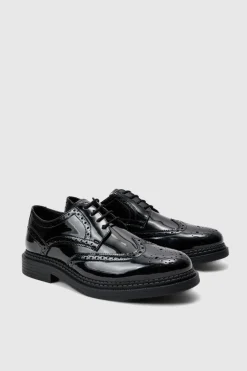 Online boohooMAN Patent Pu Lace Up Brogues In black