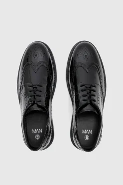 Online boohooMAN Patent Pu Lace Up Brogues In black