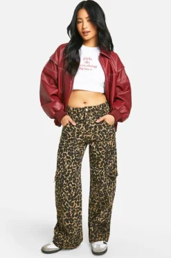 Discount boohoo Petite Denim DSGN Cargo Jeans leopard