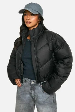 Hot boohoo Petite Quilted Funnel Neck Puffer Jacket black