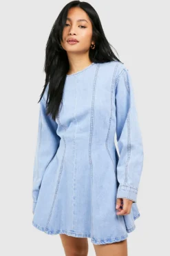 Store boohoo Petite Seam Detail Denim Skater Dress blue