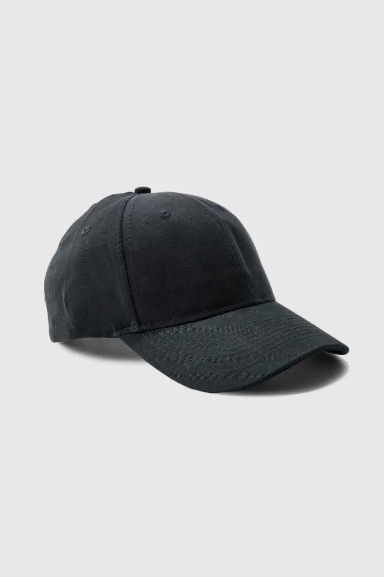 Discount boohooMAN Plain Cap In black
