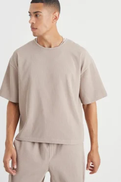 Hot boohooMAN Pleated Oversized Boxy T-shirt & Trouser mocha