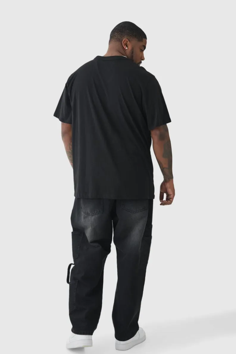 Fashion boohooMAN Plus Attack On Titan Anime Printed Licensed T-shirt In black