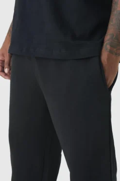 Clearance boohooMAN Plus Basic Relaxed Fit Jogger black