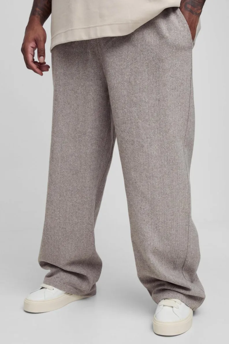 Clearance boohooMAN Plus Brushed Herringbone Relaxed Fit Trousers stone