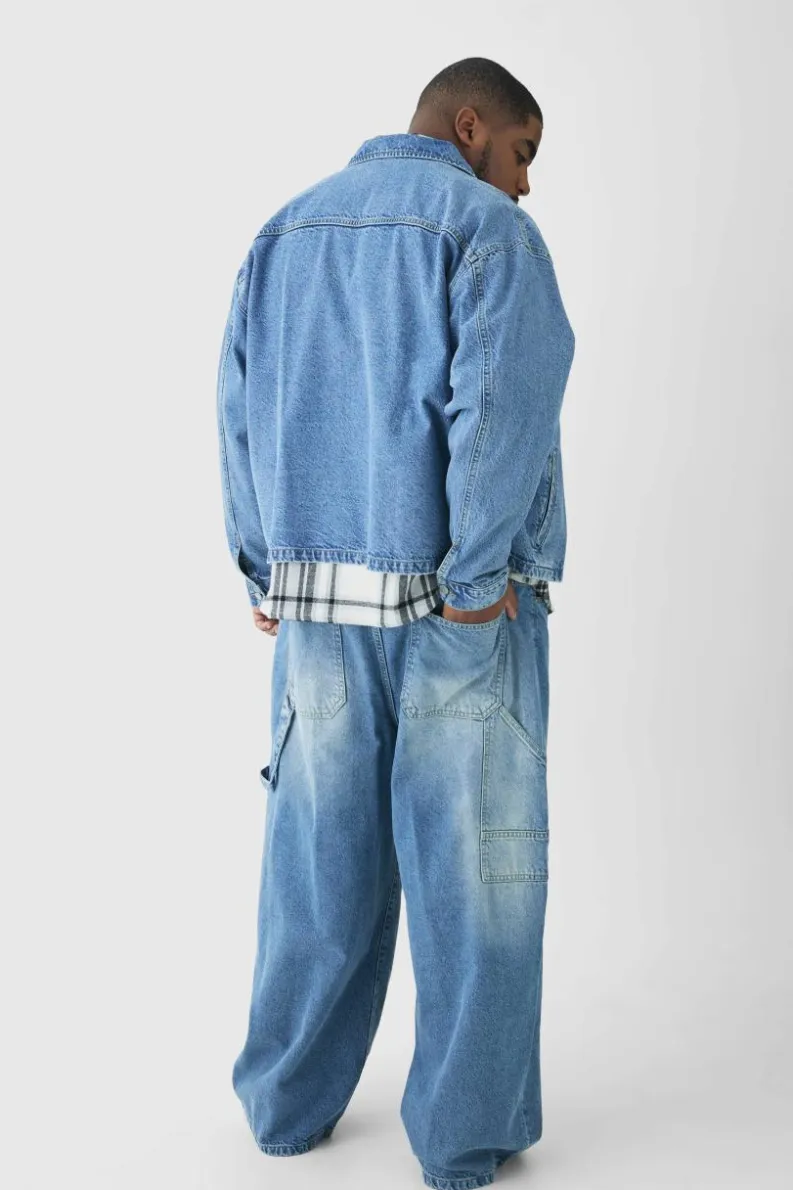 Best Sale boohooMAN Plus Classic Denim Harrington Jacket light wash