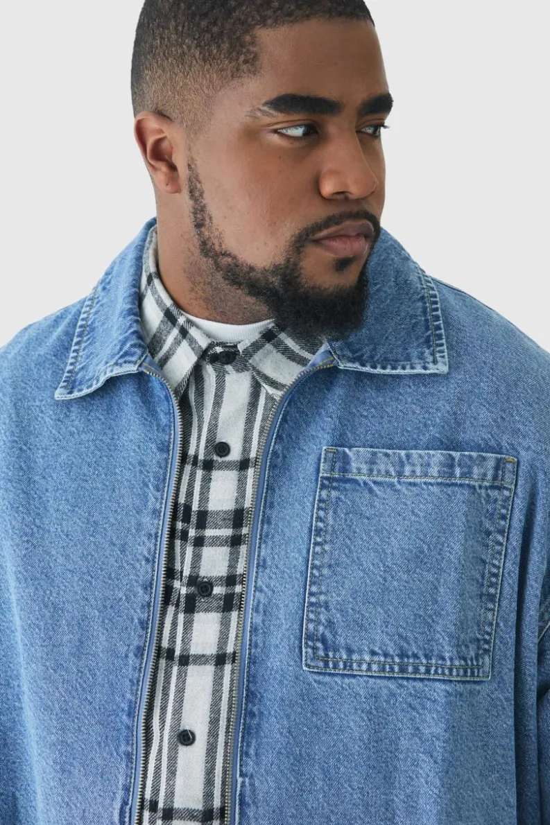 Best Sale boohooMAN Plus Classic Denim Harrington Jacket light wash