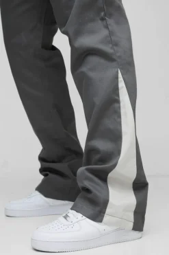 Outlet boohooMAN Plus Drawcord Waist Stacked Flared Gusset Trousers charcoal