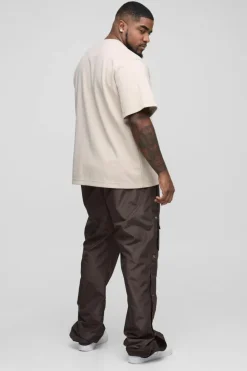 Cheap boohooMAN Plus Elasticated Waist Slim Flare Stacked Cargo Trousers chocolate