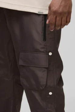 Cheap boohooMAN Plus Elasticated Waist Slim Flare Stacked Cargo Trousers chocolate