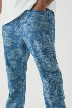 Store boohooMAN Plus Floral Jacquard Multi Cargo Flared Jeans mid blue