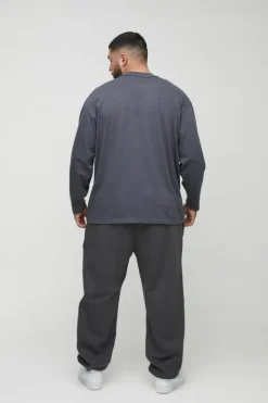 Outlet boohooMAN Plus 330GSM Basic Oversized Fit Jogger dark grey