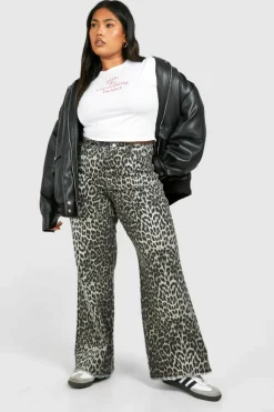 Online boohoo Plus Straight Leg Jean leopard