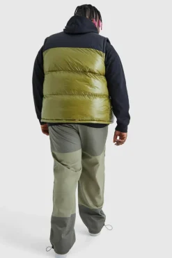 Flash Sale boohooMAN Plus Man High Shine Colour Block Gilet green