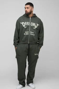 Store boohooMAN Plus Oversized Boxy Official Hooded Gusset Jogger Tracksuit khaki