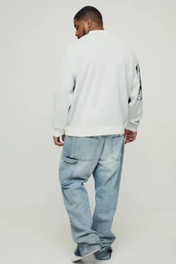 Online boohooMAN Plus Oversized Butterfly Skull Knitted Jumper ecru
