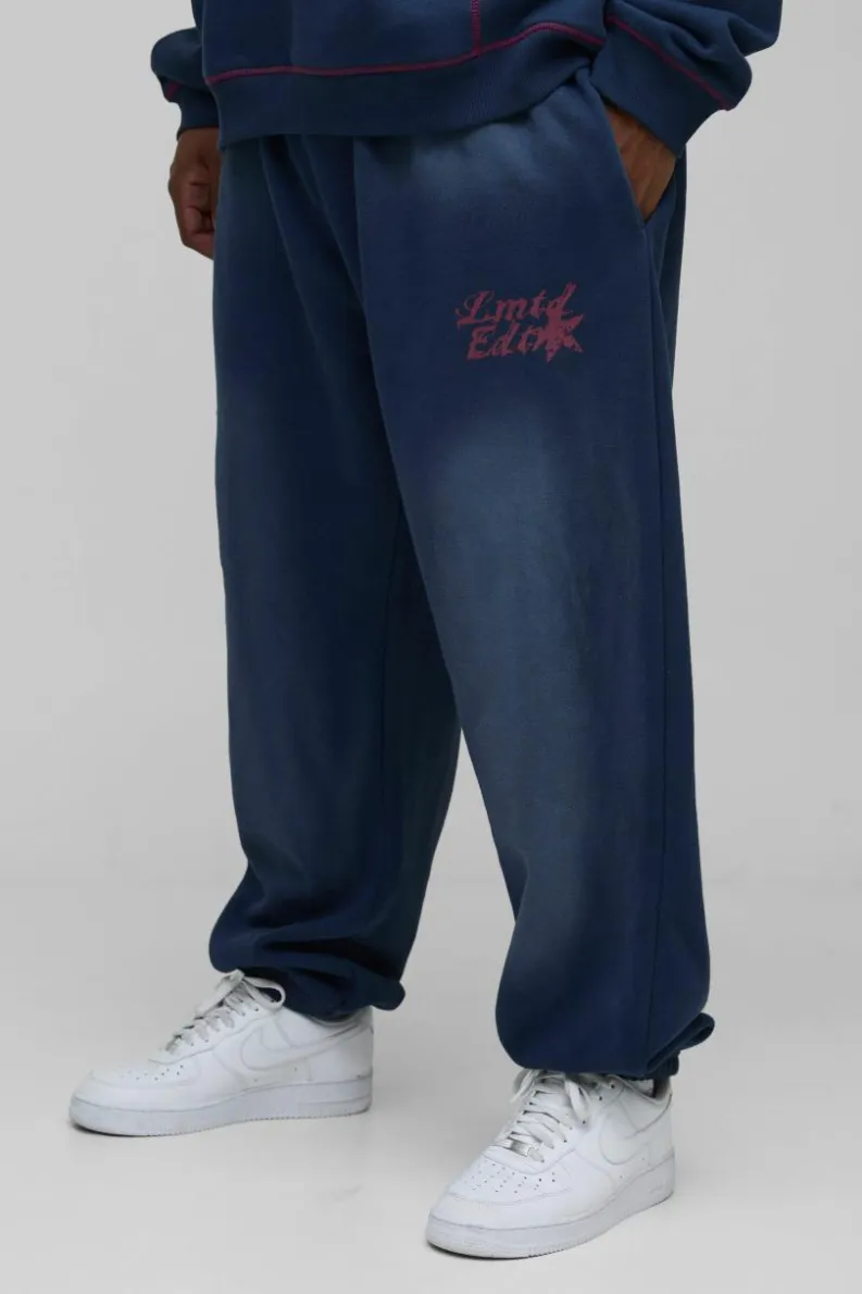 Discount boohooMAN Plus Oversized Contrast Stitch Limited Spray Wash Jogger navy