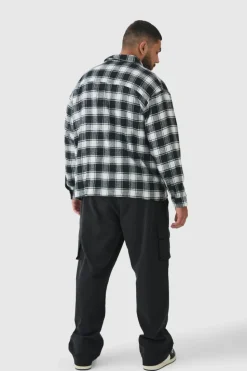 Flash Sale boohooMAN Plus Oversized Fit Large Scale Mono Brushed Checked Shirt black