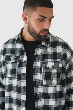 Flash Sale boohooMAN Plus Oversized Fit Large Scale Mono Brushed Checked Shirt black