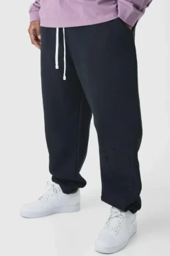 Outlet boohooMAN Plus Oversized MMXIII Embossed Jogger black
