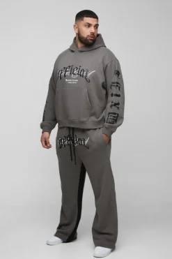 Outlet boohooMAN Plus Oversized Official Embroidery Hooded Relaxed Flare Tracksuit charcoal