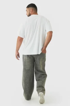 Store boohooMAN Plus Relaxed Fit Jeans stone