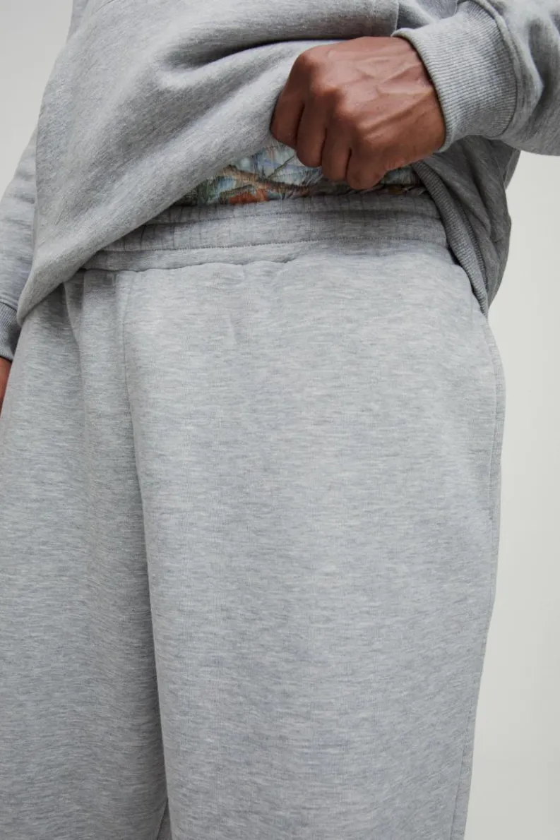 Fashion boohooMAN Plus Relaxed Wide Leg Camo Printed Boxer Waistband Joggers grey