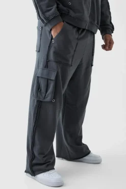 Cheap boohooMAN Plus Relaxed Wide Leg Eyelet Detail Cargo Jogger charcoal